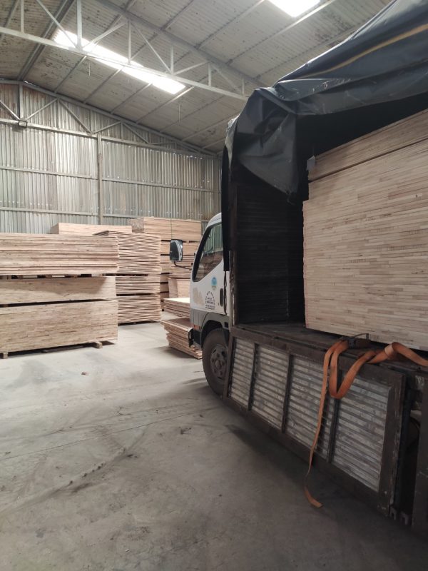 Phân phối ván gỗ ghép cao su giá kho tại Quận 5
