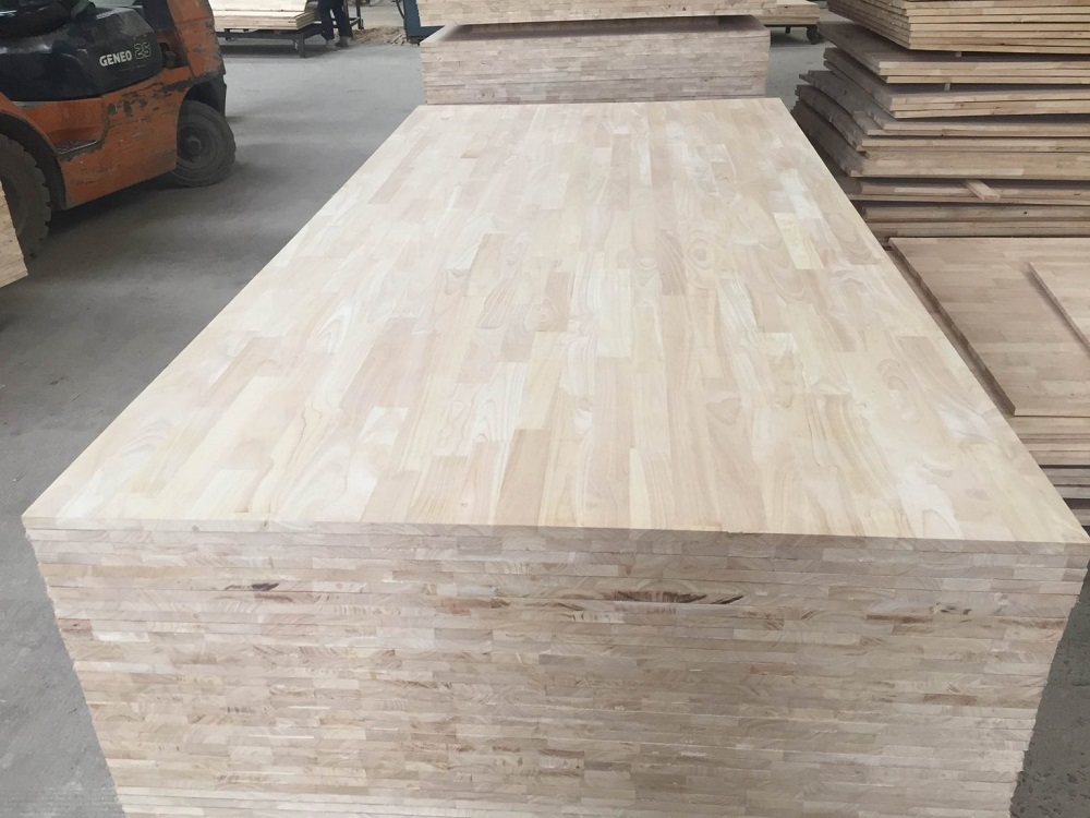 Ván ghép cao su được tạo nên từ gỗ tự nhiên